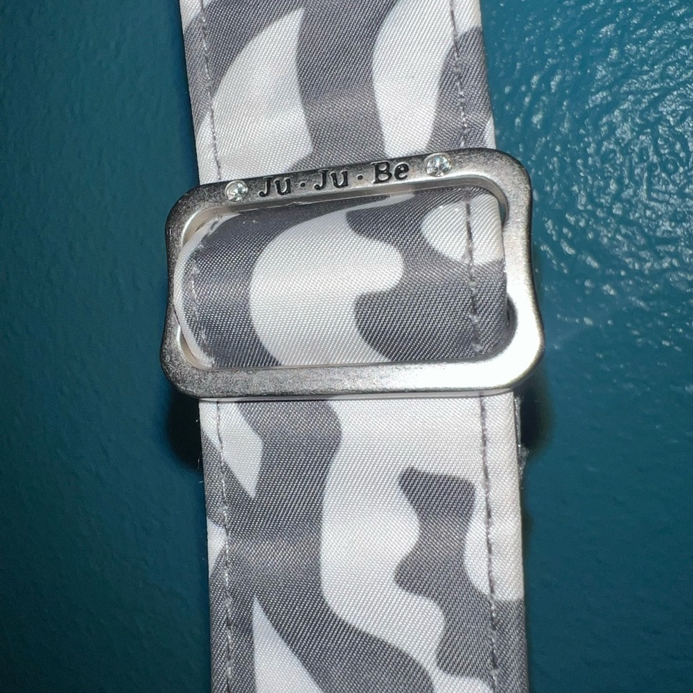 Juju be Be Prepared Frosted Blossoms Diaper Bag. Gorgeous, Excellent Preowned!🚼 - Picture 8 of 12